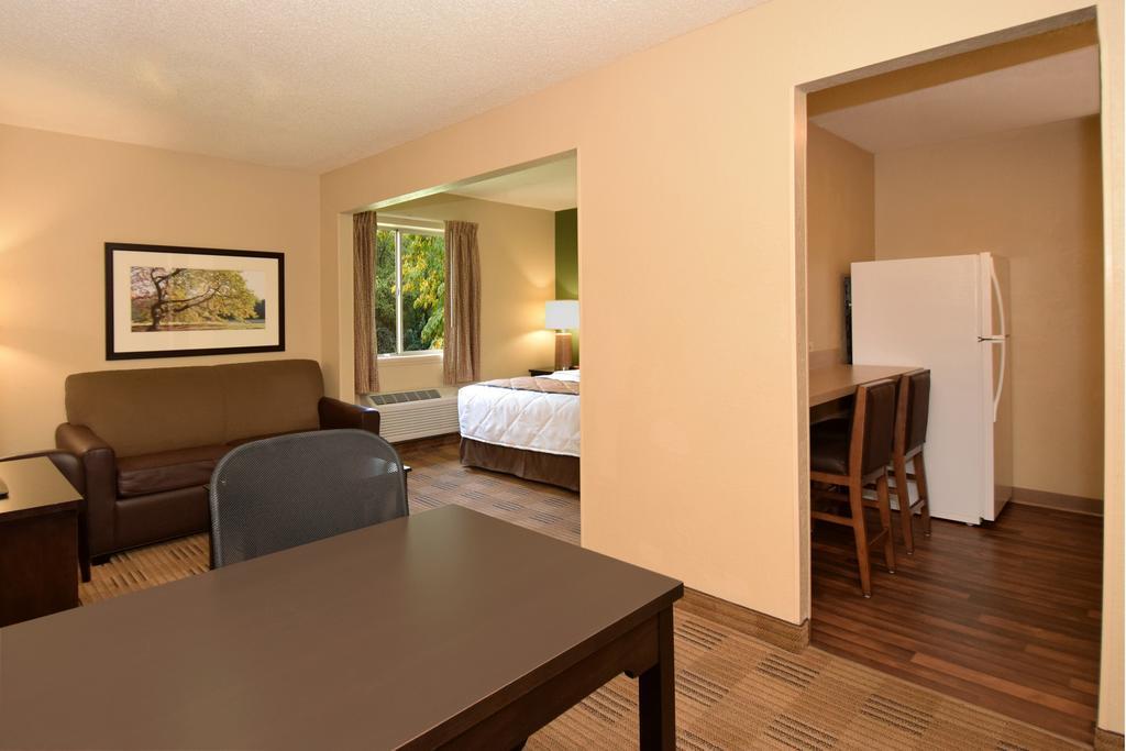 Extended Stay America Select Suites - Raleigh - Rtp - 4610 Miami Blvd Durham Exterior foto